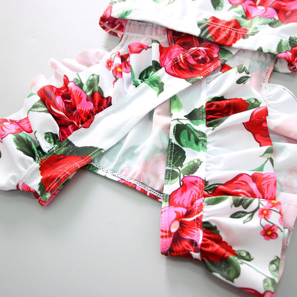 Παιδικό μαγιό με λουλουδάτο μοτίβο για κορίτσια