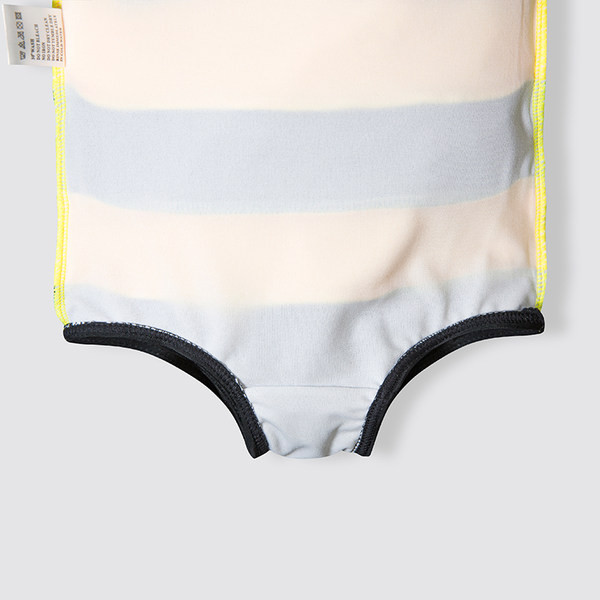 Dječji kupaći kostim s 3D elementom za djevojčice