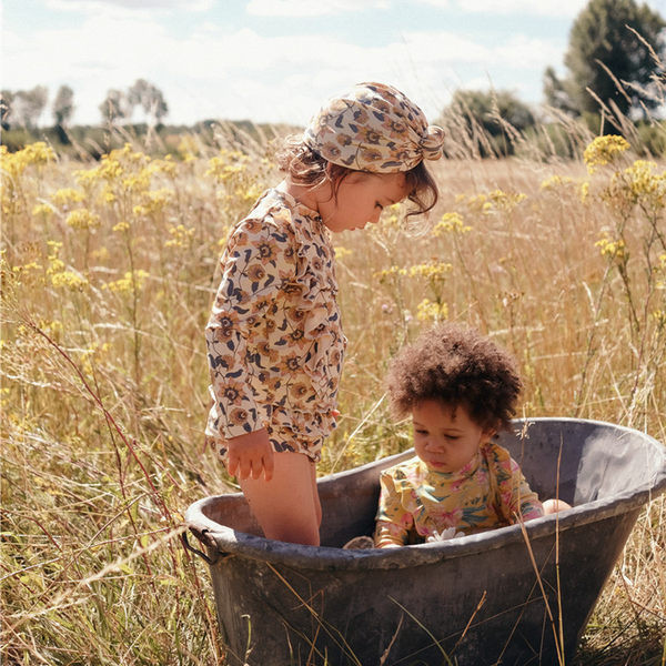 Dječji dvodijelni kupaći kostim s dugim rukavima