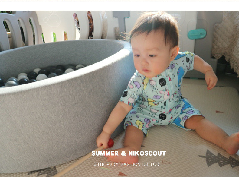 Täielik 3/4 varrukatega ujumistrikoo tüdrukule