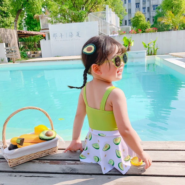 Kupaći kostim s naramenicama