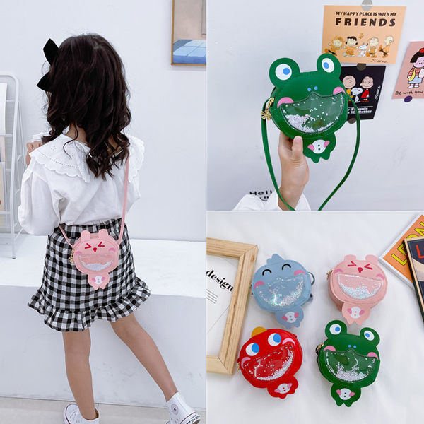 Καθημερινή παιδική τσάντα ώμου σε τέσσερα μοντέλα