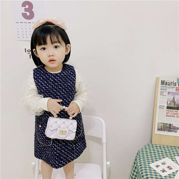 Μοντέρνα παιδική τσάντα με αγκράφα για κορίτσια