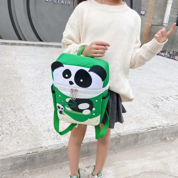 Laste kaasaegne lukuga seljakott kolmes mudelis