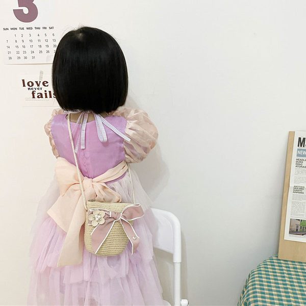 Κομψή παιδική πλεκτή τσάντα με μακριά λαβή για κορίτσια