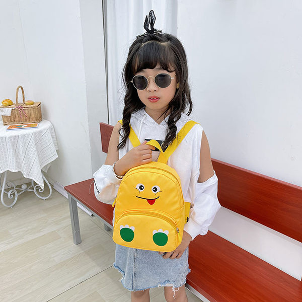 Moderni dječji ruksak s aplikacijom i džepom