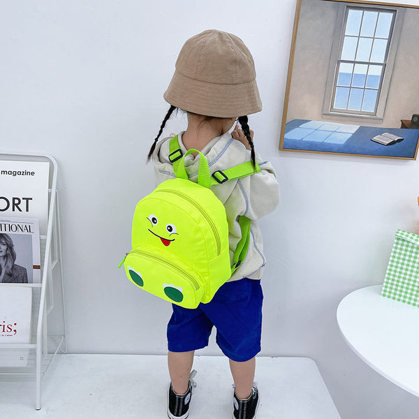 Moderni dječji ruksak s aplikacijom i džepom