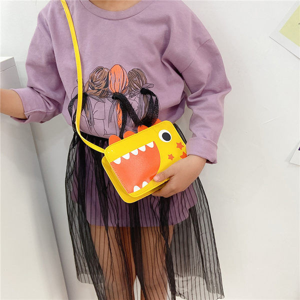 Kaasaegne ruudukujuline pika sangaga laste seljakott