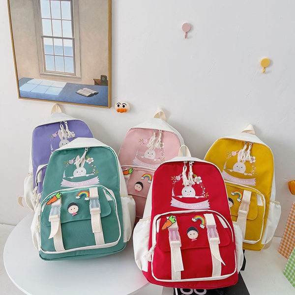 Καθημερινό σακίδιο με τσέπες και απλικέ για κορίτσια