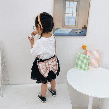 Модерна детска чанта изчистен модел с панделка за момичета