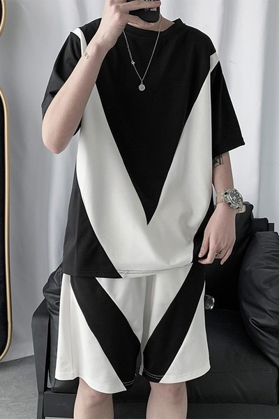 Muški sportski tim koji se sastoji od dva dijela kratke hlače i bluze