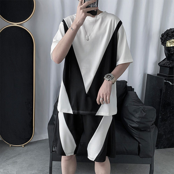 Muški sportski tim koji se sastoji od dva dijela kratke hlače i bluze