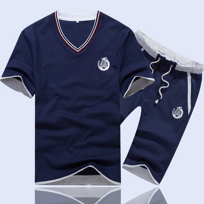 Meeste spordikomplekt kirjadega - kaks mudelit