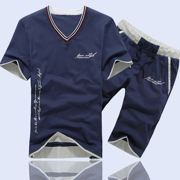 Meeste spordikomplekt kirjadega - kaks mudelit