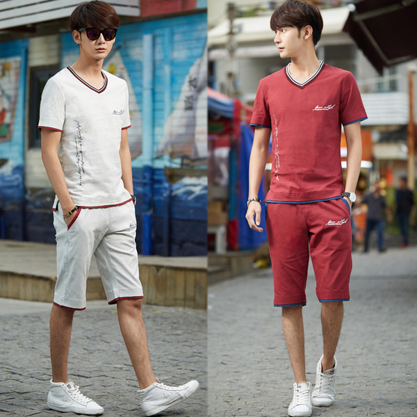 Meeste spordikomplekt kirjadega - kaks mudelit