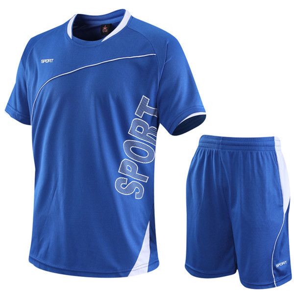 Naujo modelio sportinė vyrų komanda – dviejų dalių