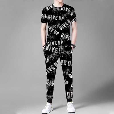 Vyrų laisvalaikio komanda su kišenėmis ir užrašais