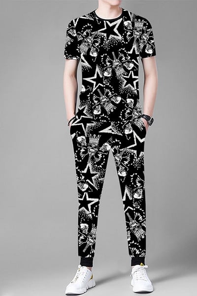 Vyrų laisvalaikio komanda su kišenėmis ir užrašais