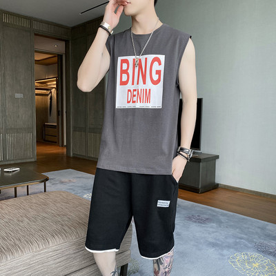 Ανδρική φόρμα νέου μοντέλου σε δύο μέρη σε διάφορα χρώματα