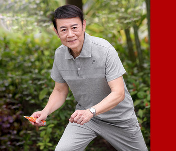 Dnevni muški komplet iz dva dela u sivoj i crnoj boji