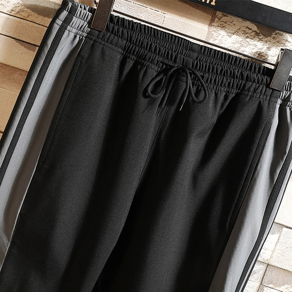 Muški sportski set s gumicom na dnu