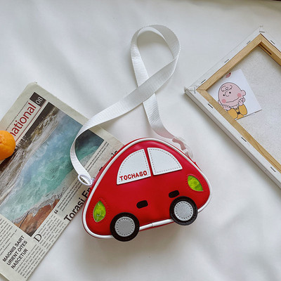 Mūsdienīga bērnu plecu soma mašīnas formā