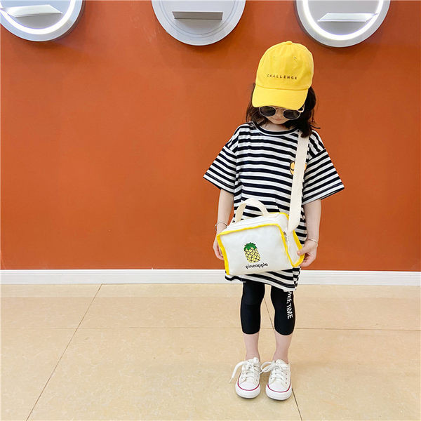 Dnevna dječja torba s aplikacijom i natpisom različiti modeli