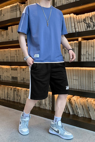 Dnevni muški set majica i kratke hlače