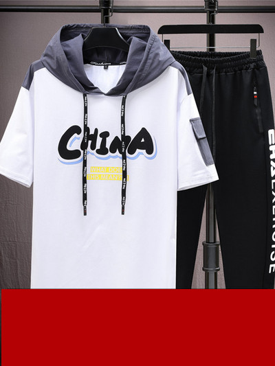 Novi model muškog kompleta od dva dijela bluze s kapuljačom i hlača