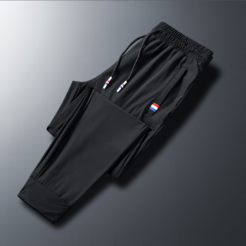 Vabaaja kummiga meeste spordipüksid - 8XL