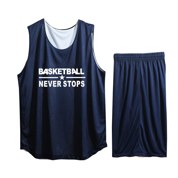 Dnevna muška ekipa iz dva dijela sa natpisom u više boja