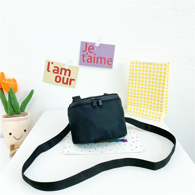 Moderna dječja torba jednobojni model za dječake