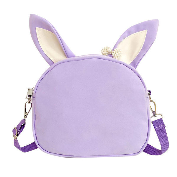 Moodne 3D-elemendiga lastekoti tavaline mudel