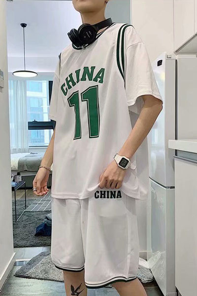 Muška sportska ekipa s natpisom i 3/4 rukavima