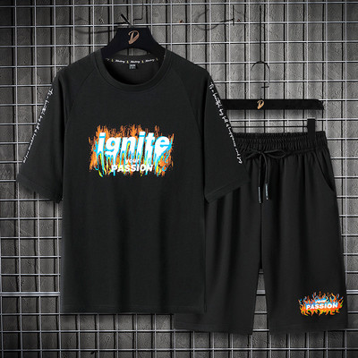 Meeste suvekoondis kahes osas