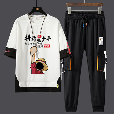 Muški sportski tim s aplikacijama i džepom