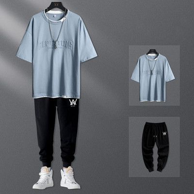 Uue mudeli meeste komplekt kahest osast - püksid ja T-särk