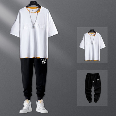 Uue mudeli meeste komplekt kahest osast - püksid ja T-särk