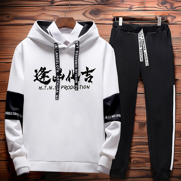 Ανδρική αθλητική φόρμα με μακρύ μανίκι χρώμα απλικέ και επιγραφή