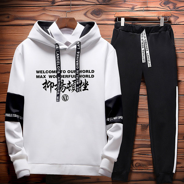 Ανδρική αθλητική φόρμα με μακρύ μανίκι χρώμα απλικέ και επιγραφή