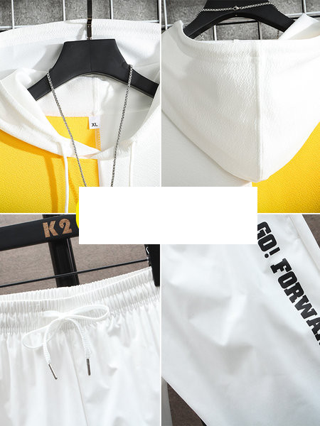 Ανδρικό καλοκαιρινό κοστούμι σε δύο μέρη μπλούζα με κουκούλα και παντελόνι