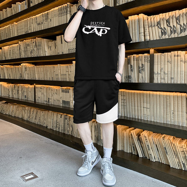 Ανδρικό αθλητικό καθημερινό σετ  με μπλουζάκι και σορτς