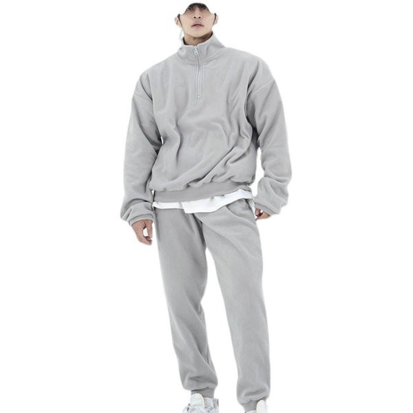 Muški sportski tim u dvije boje