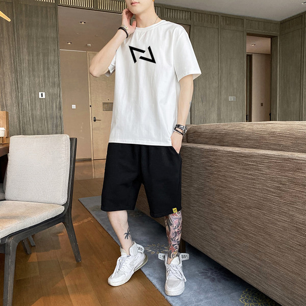 Muški casual set s printom u nekoliko boja