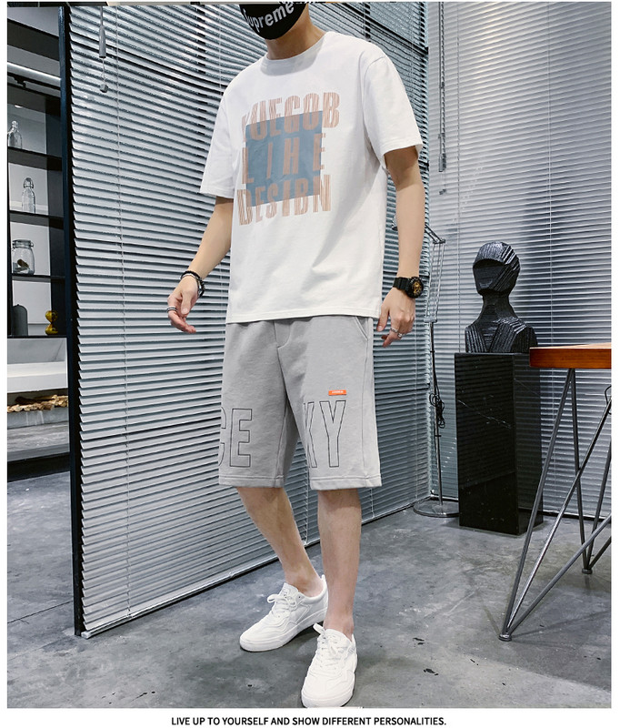 Ανδρικό σετ μπλουζάκι και παντελόνι με μήκος 3/4