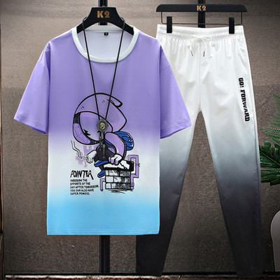 Meeste spordimeeskond kaheosalised püksid ja ovaalse kaelusega T-särk