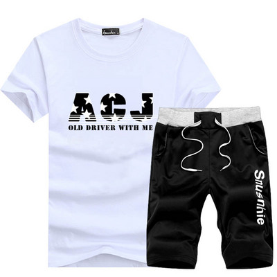 Meeste vabaaja meeskond - mitu mudelit