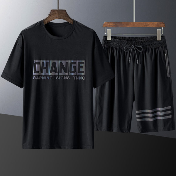 Dnevni muški sportski tim s natpisom i poveznicama