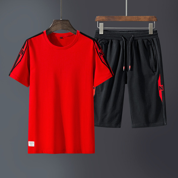 Ανδρικά αθλητικά καλοκαιρινά σετ σε μαύρο χρώμα