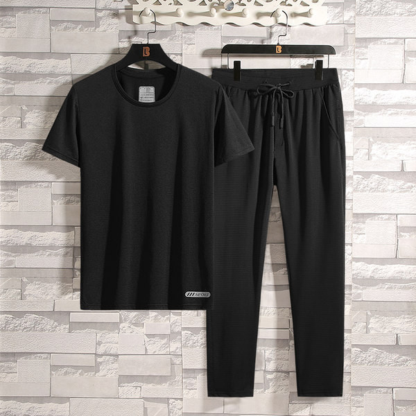 Uus mudel sportlik meeste võistkond kahes osas